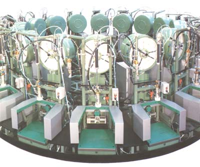 CAROUSEL FOR L.P.G. CYLINDERS FILLING UP.